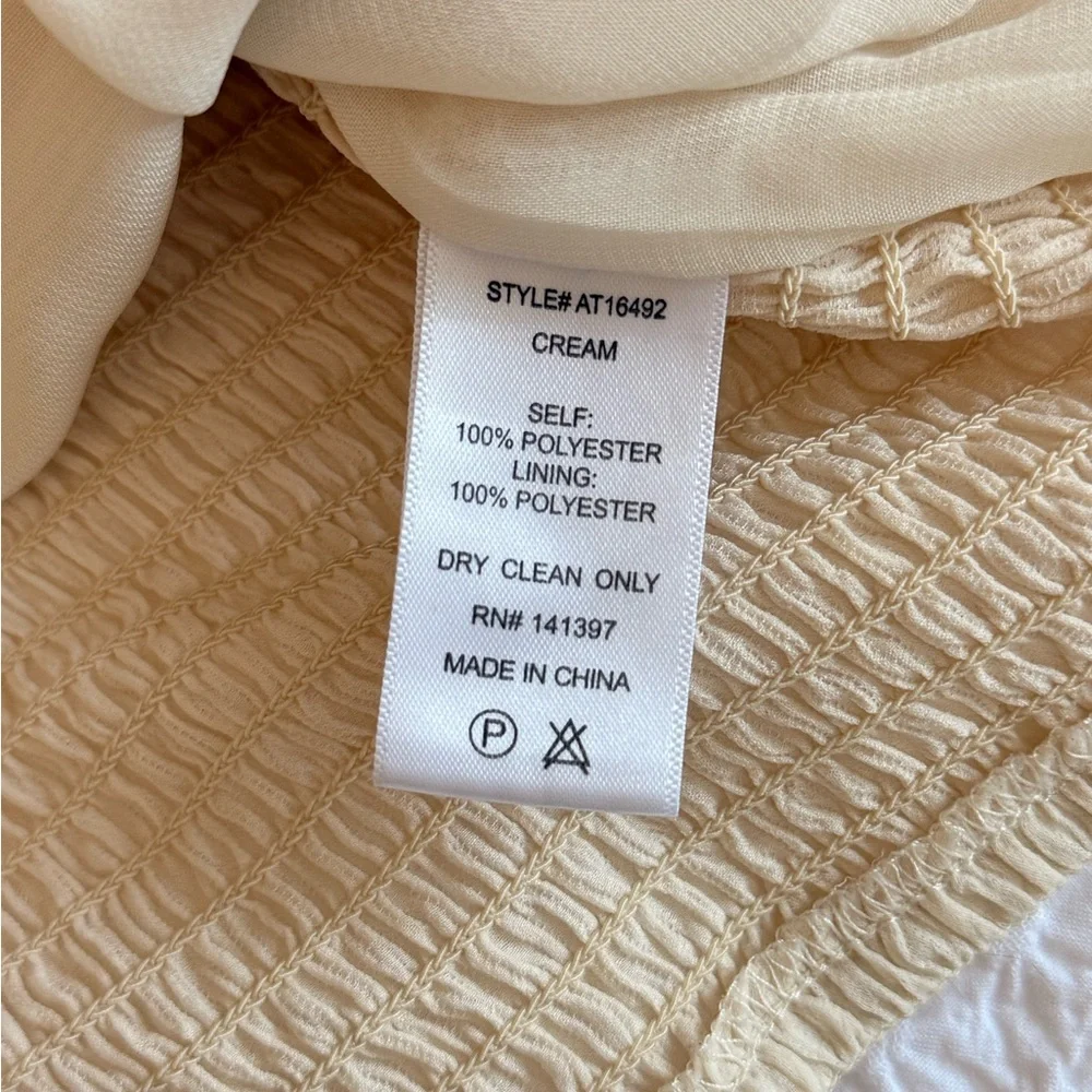 ASTR the Label Ruched Long Sleeve Blouse – Cream/Ivory, Size XL - Picture 5 of 10